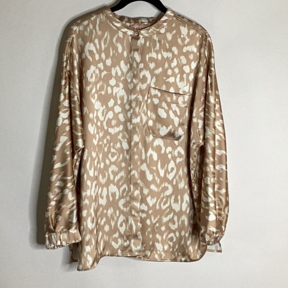 Black Label by Chico's Printed Tan/Cream Blouse/Shirt/Top in Size Large - Picture 13 of 13